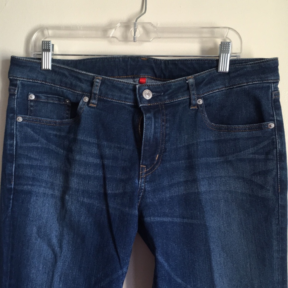 Uniqlo Straight Leg Jeans